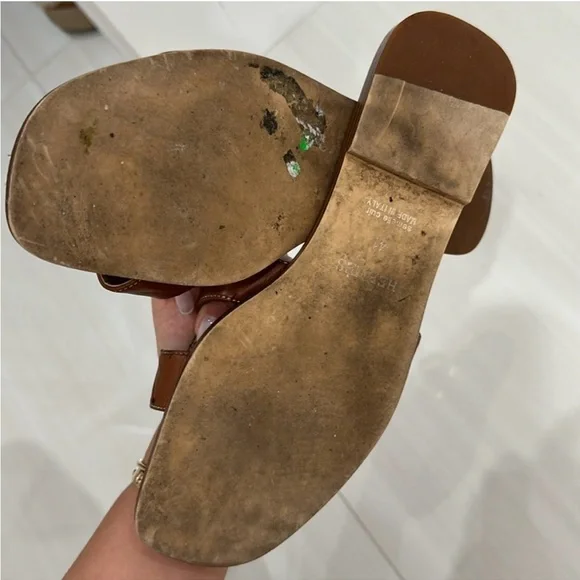 Hermès Oran Sandals Tan - Picture 4 of 8